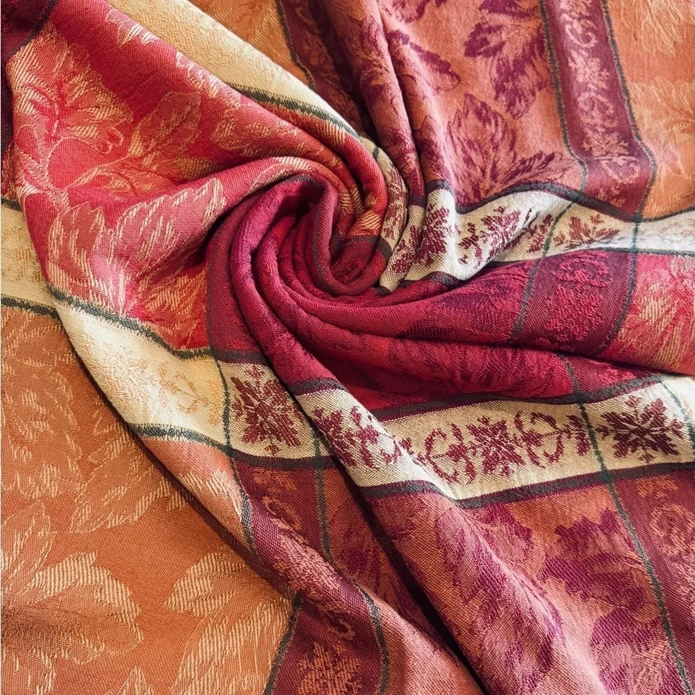 Maple Leaf Jacquard Harvest Tablecloth - Cotton Blend - Jewel Tones    57 X 102